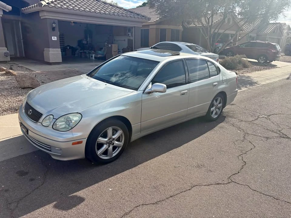 2004 Lexus GS 2nd Gen - Image 2 of 9
