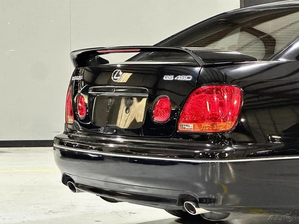 2004 Lexus GS 2nd Gen - Image 8 of 24