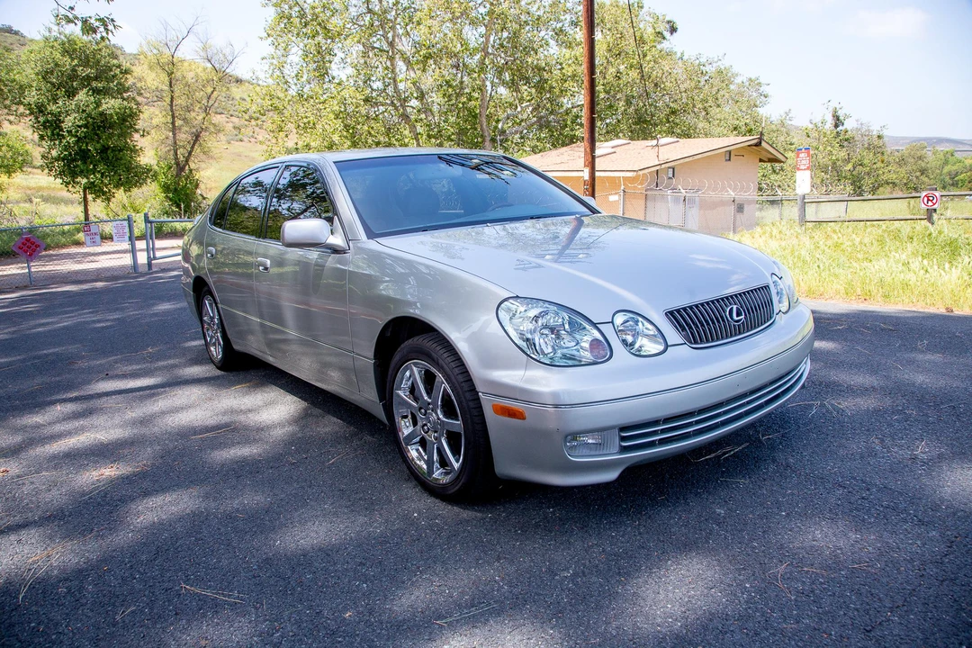 2004 Lexus GS 2nd Gen - Image 10 of 31