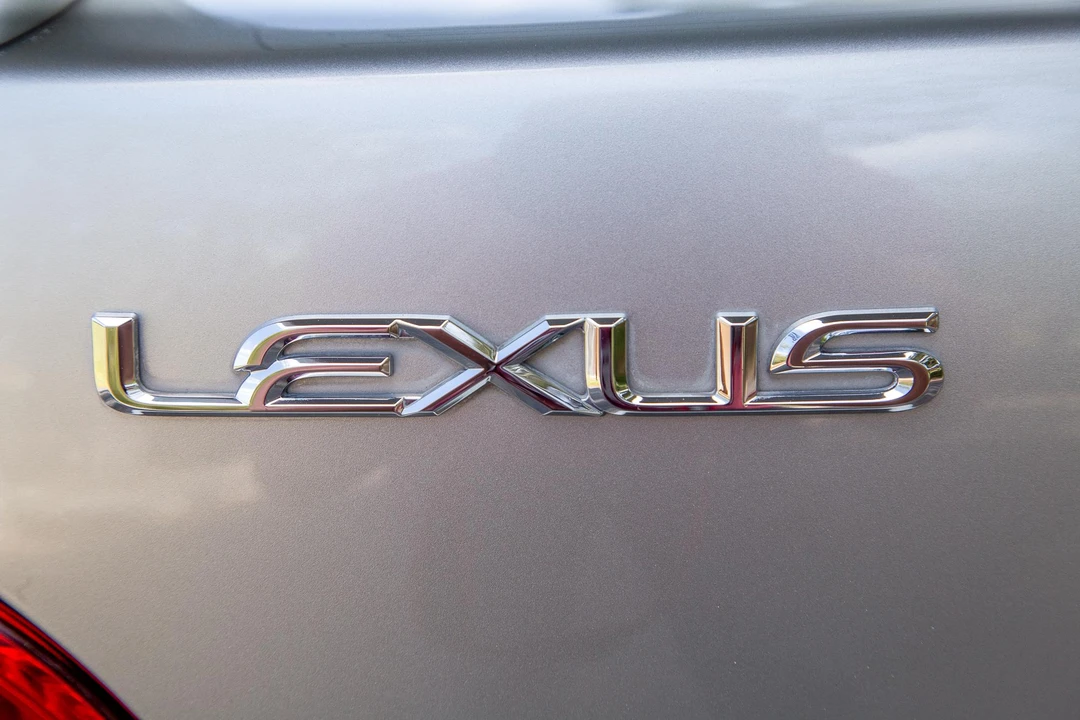 2004 Lexus GS 2nd Gen - Image 30 of 31