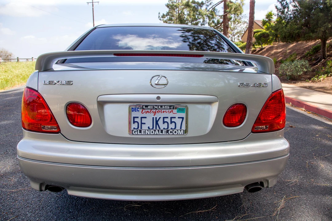 2004 Lexus GS 2nd Gen - Image 29 of 31