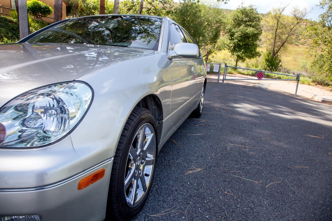2004 Lexus GS 2nd Gen - Image 16 of 31