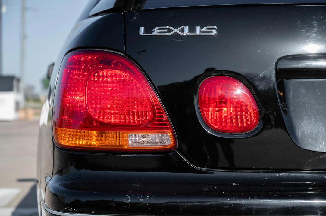2004 Lexus GS 2nd Gen - Image 20 of 31