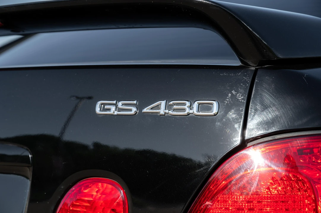 2004 Lexus GS 2nd Gen - Image 26 of 31