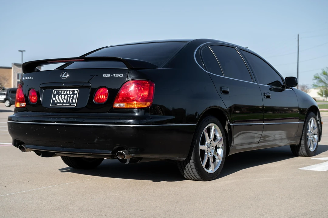 2004 Lexus GS 2nd Gen - Image 4 of 31