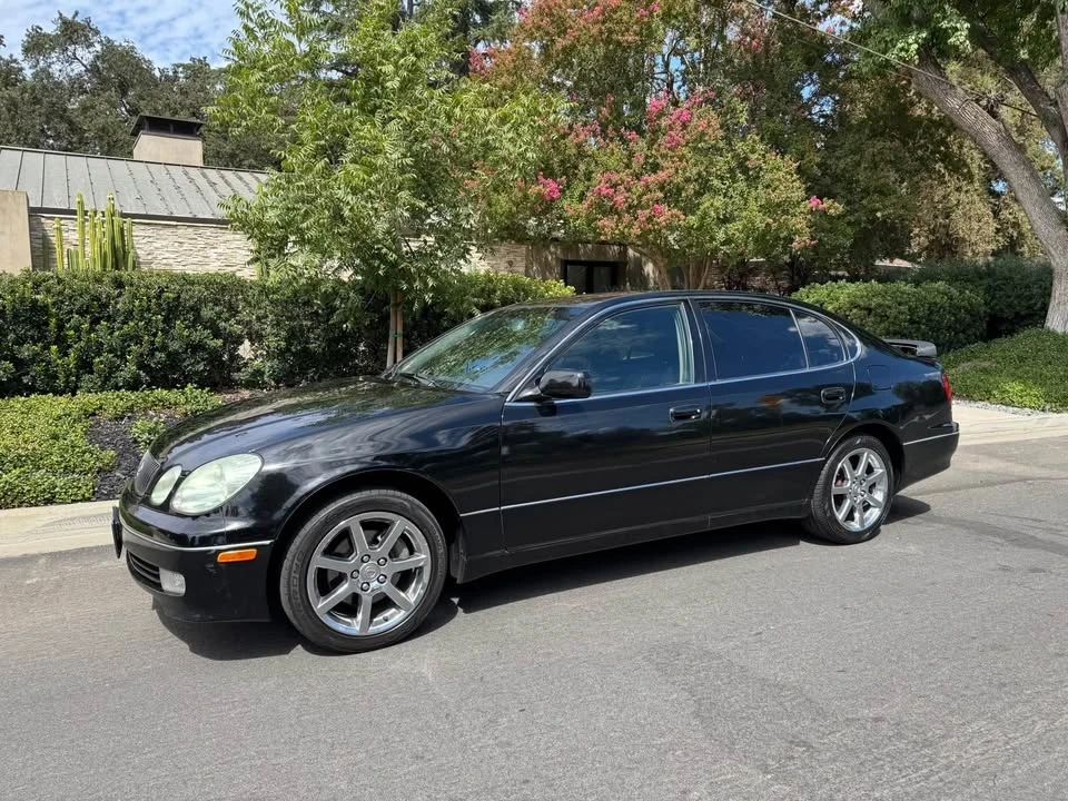 2004 Lexus GS 2nd Gen - Image 3 of 18