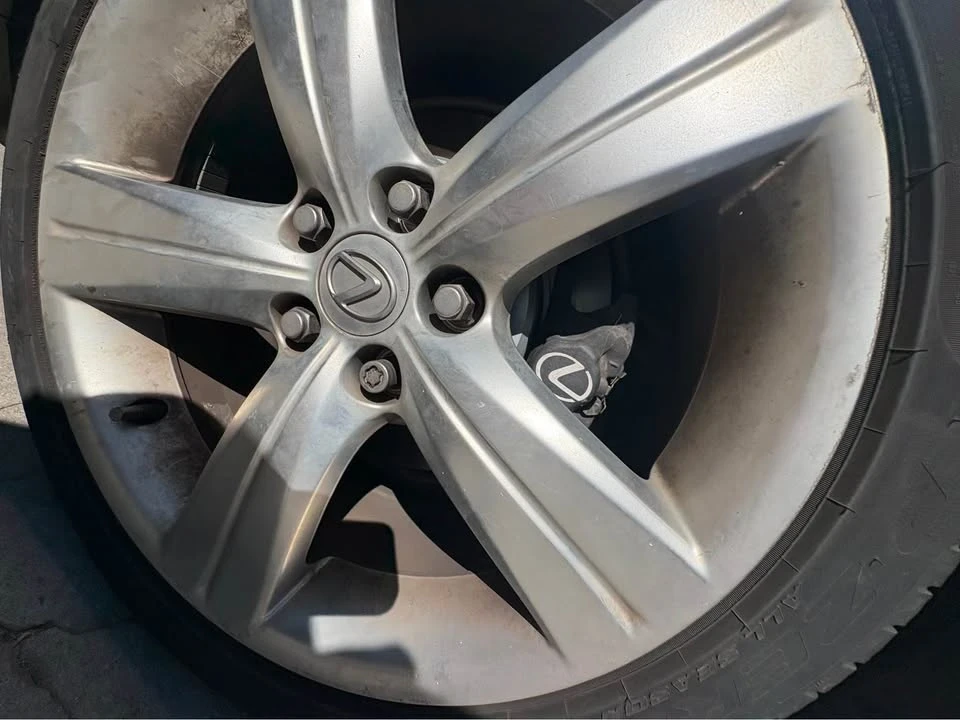 2004 Lexus GS 2nd Gen - Image 5 of 10