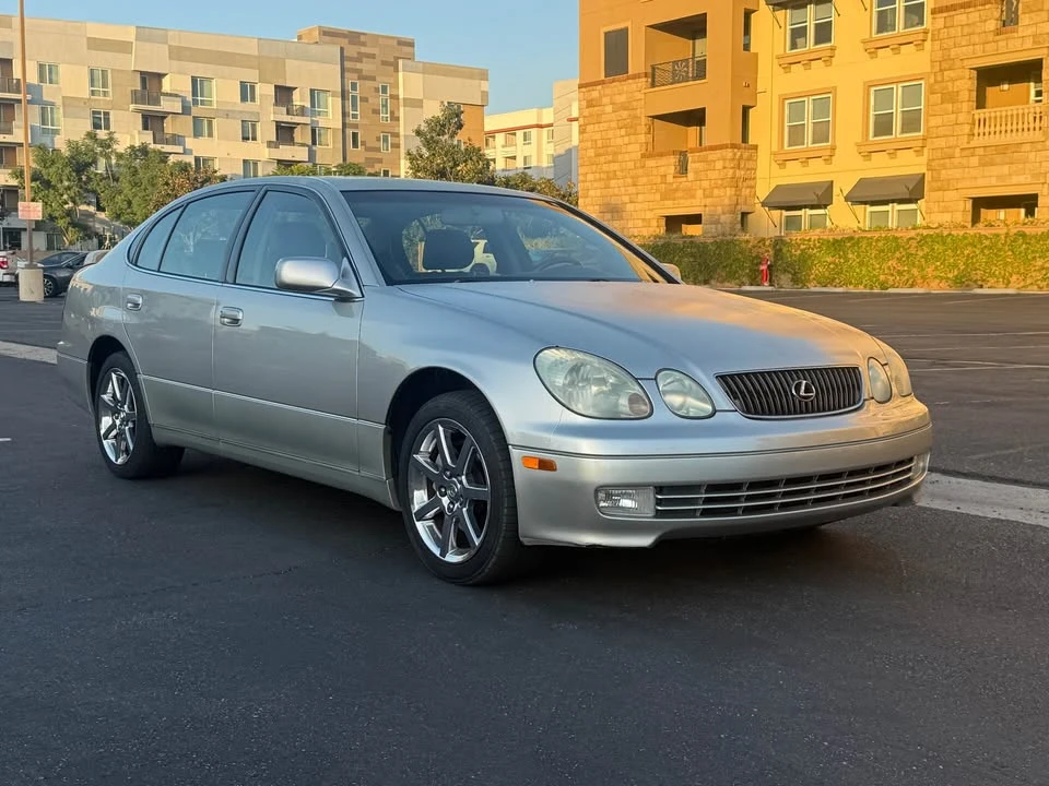 2004 Lexus GS 2nd Gen - Image 2 of 16