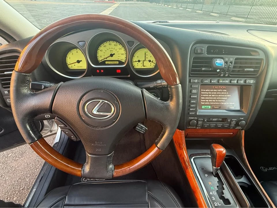 2004 Lexus GS 2nd Gen - Image 8 of 16