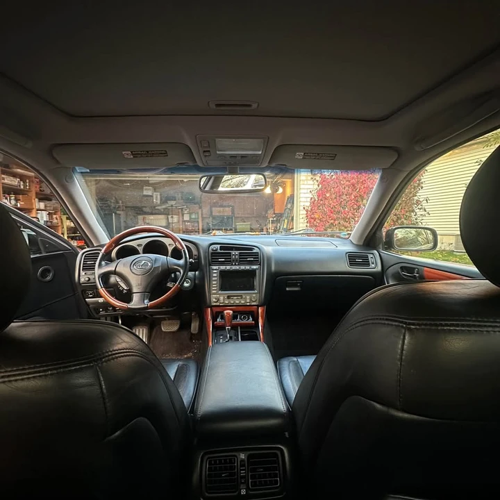 2004 Lexus GS 2nd Gen - Image 3 of 11