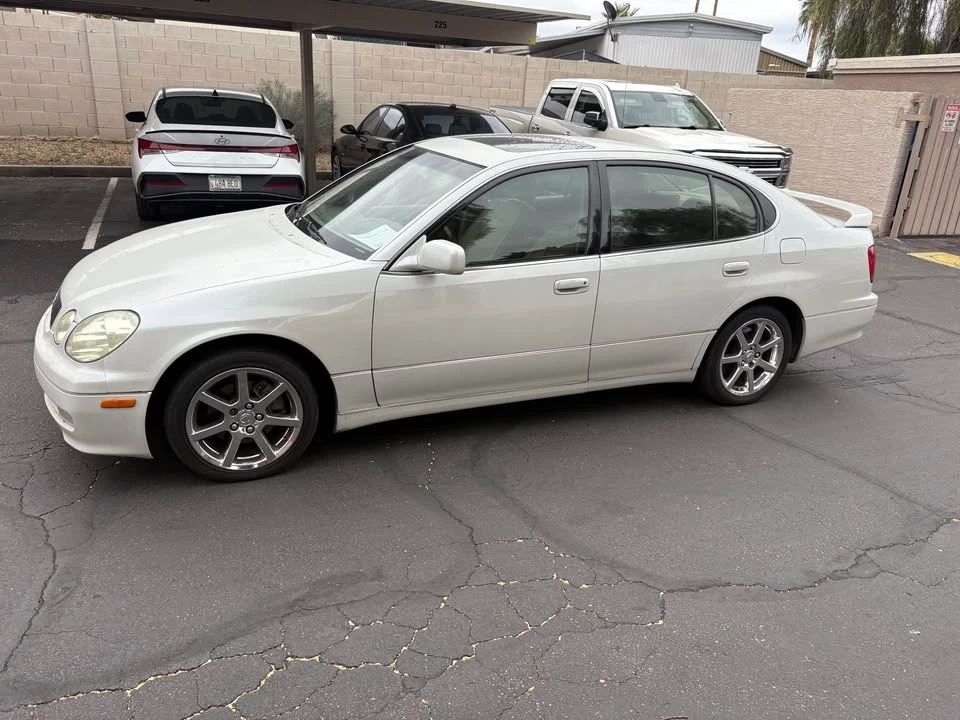2004 Lexus GS 2nd Gen - Image 3 of 12
