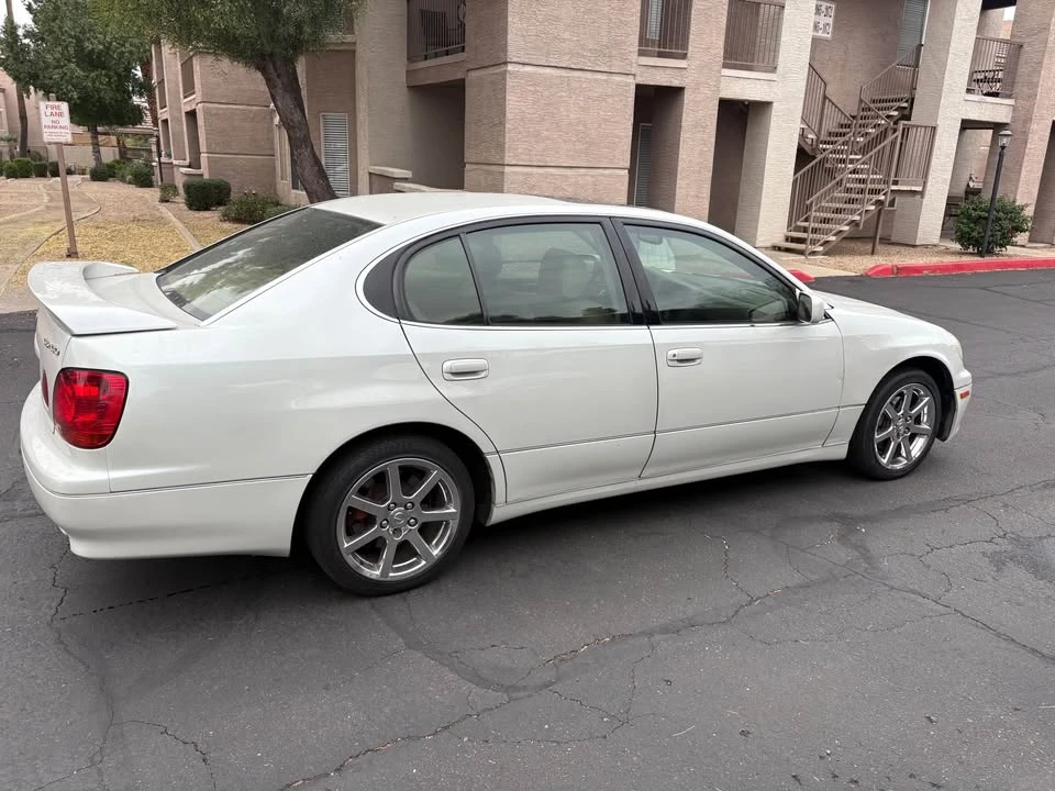2004 Lexus GS 2nd Gen - Image 2 of 12