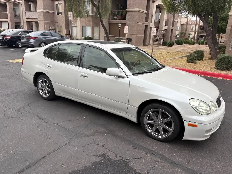 2004 Lexus GS 2nd Gen - Image 4 of 12