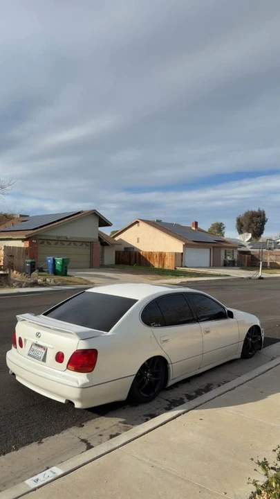 2004 Lexus GS 2nd Gen - Image 3 of 9