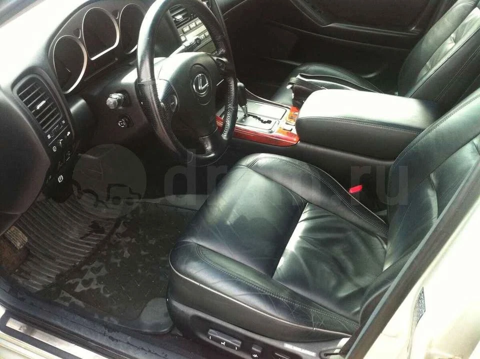 2004 Lexus GS 2nd Gen - Image 4 of 5