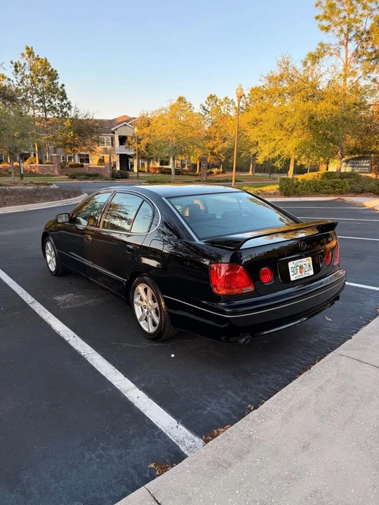 2004 Lexus GS 2nd Gen - Image 3 of 19