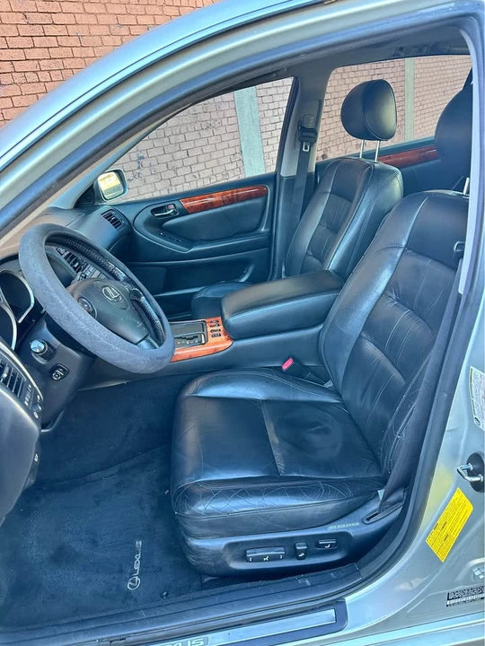 2004 Lexus GS 2nd Gen - Image 13 of 20