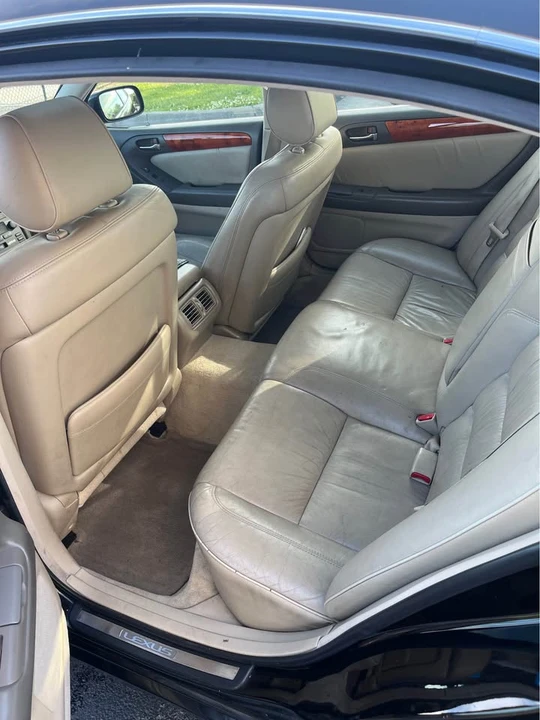 2004 Lexus GS 2nd Gen - Image 8 of 11