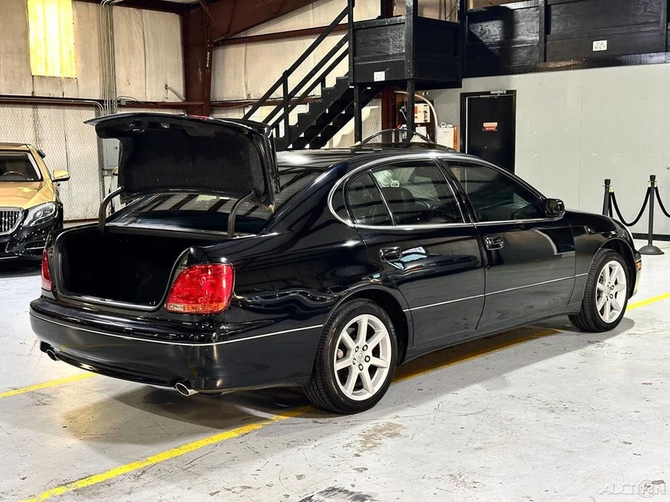 2004 Lexus GS 2nd Gen - Image 21 of 24