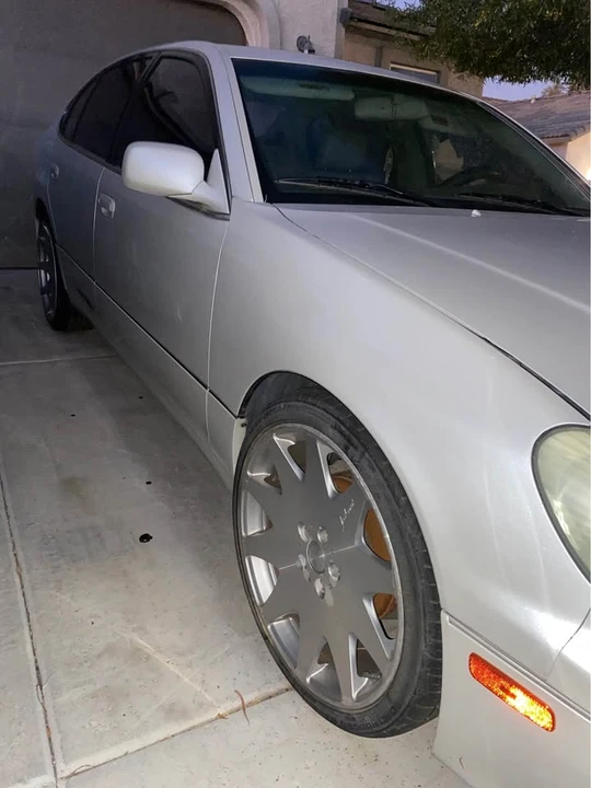 2004 Lexus GS 2nd Gen - Image 2 of 10
