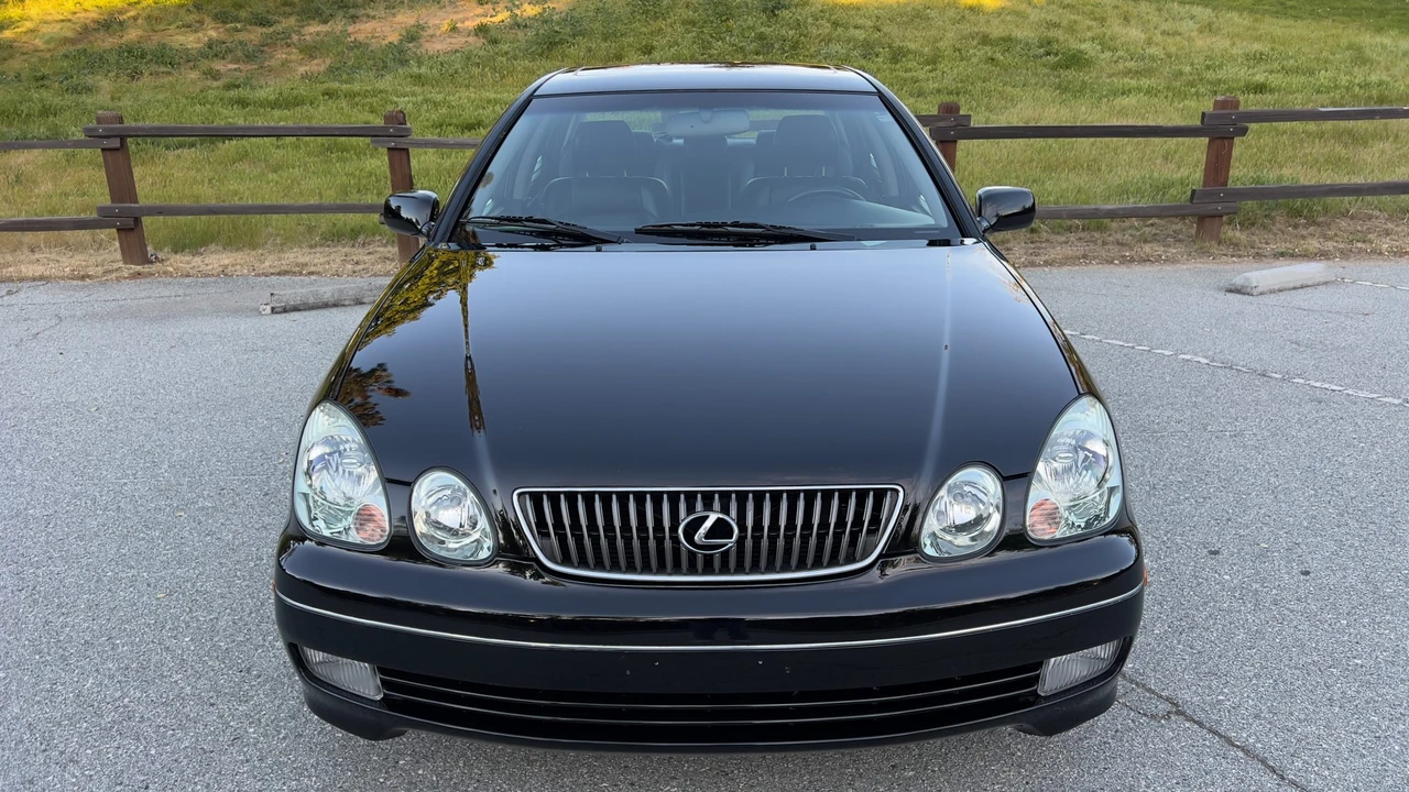 2004 Lexus GS 2nd Gen - Image 22 of 31