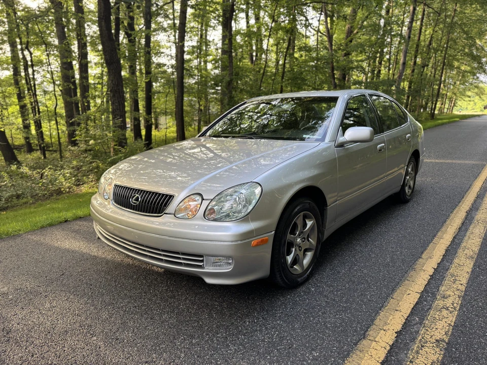 2004 Lexus GS 2nd Gen - Image 9 of 31