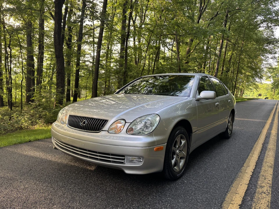 2004 Lexus GS 2nd Gen - Image 8 of 31