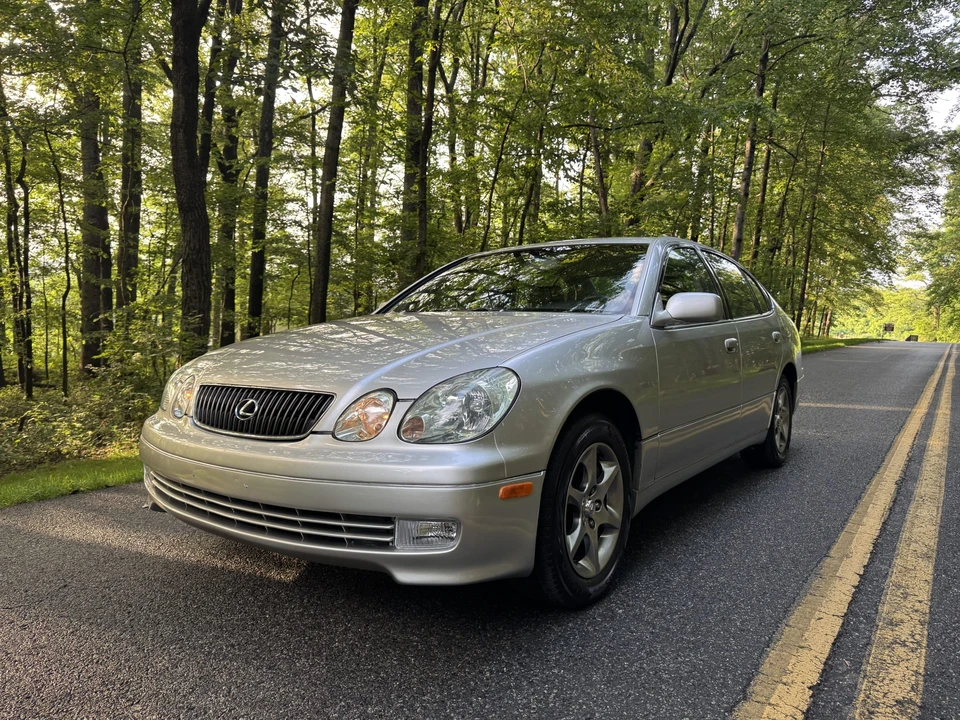 2004 Lexus GS 2nd Gen - Image 15 of 31