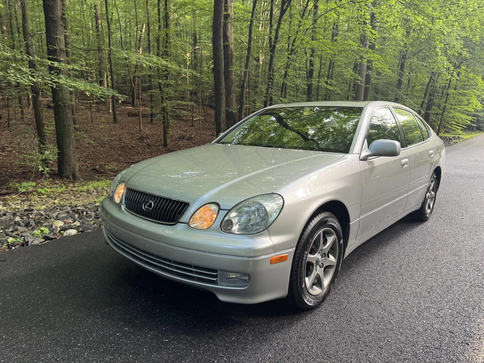 2004 Lexus GS 2nd Gen - Image 5 of 31