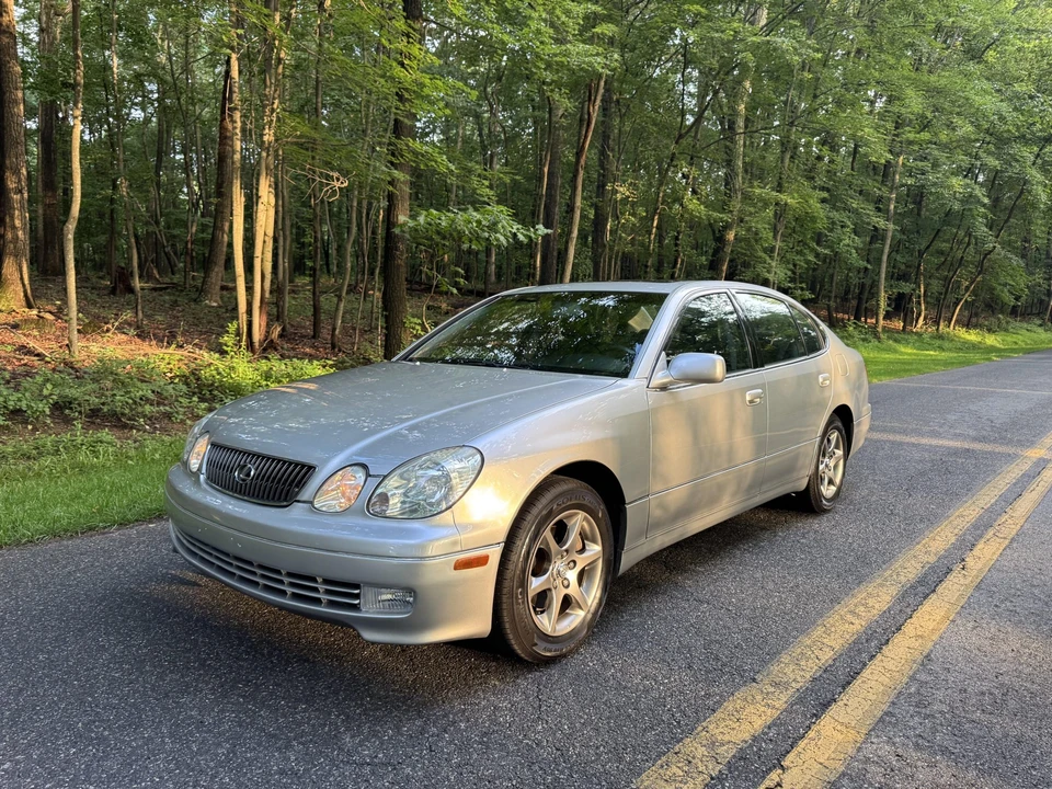 2004 Lexus GS 2nd Gen - Image 23 of 31