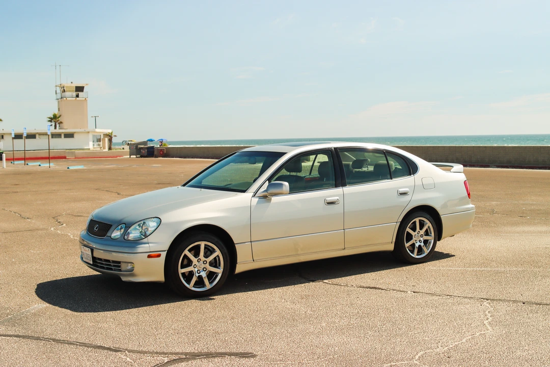 2004 Lexus GS 2nd Gen - Image 4 of 31
