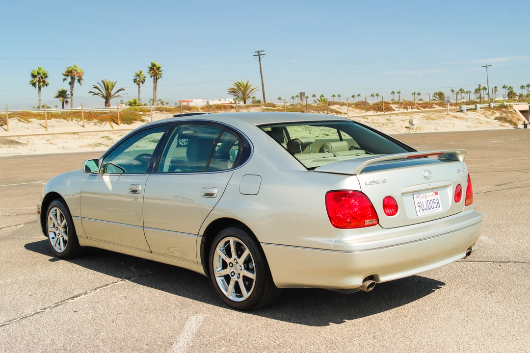 2004 Lexus GS 2nd Gen - Image 28 of 31