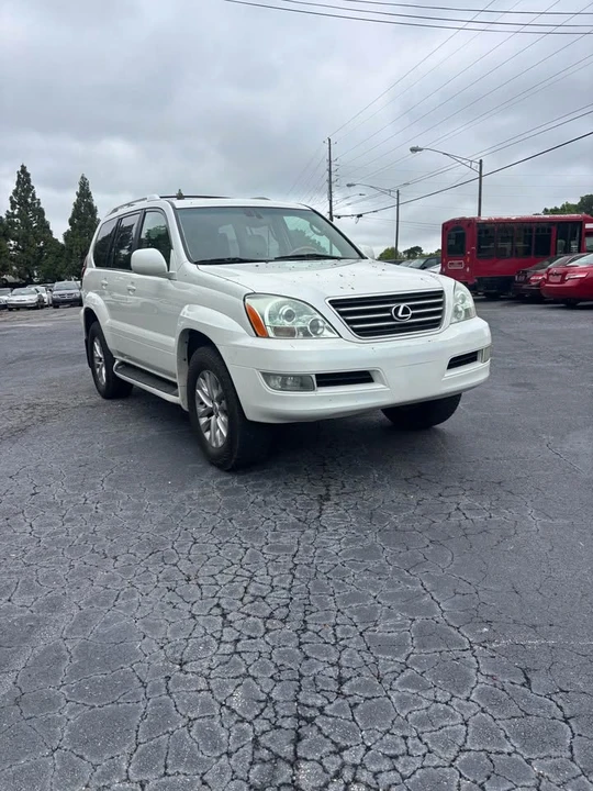 2004 Lexus GX 1st Gen - Image 2 of 10