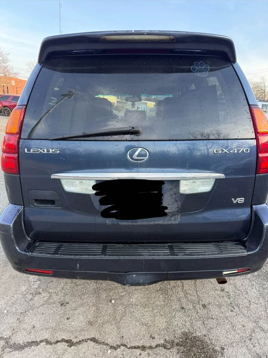 2004 Lexus GX 1st Gen - Image 8 of 20