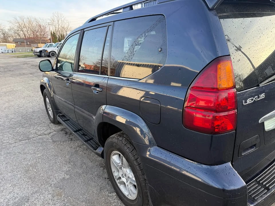 2004 Lexus GX 1st Gen - Image 6 of 20