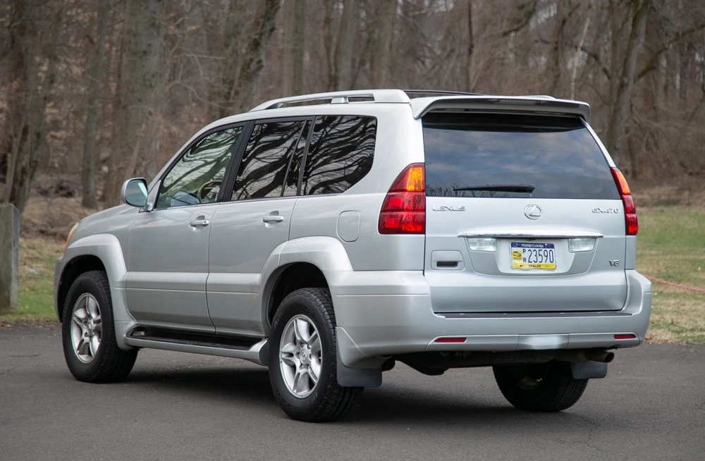 2004 Lexus GX 1st Gen - Image 4 of 19
