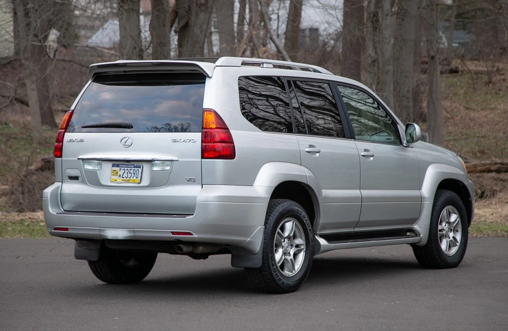 2004 Lexus GX 1st Gen - Image 3 of 19
