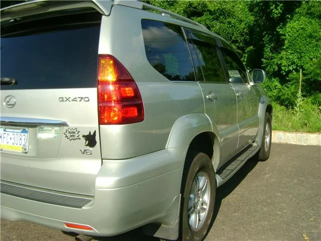 2004 Lexus GX 1st Gen - Image 4 of 12