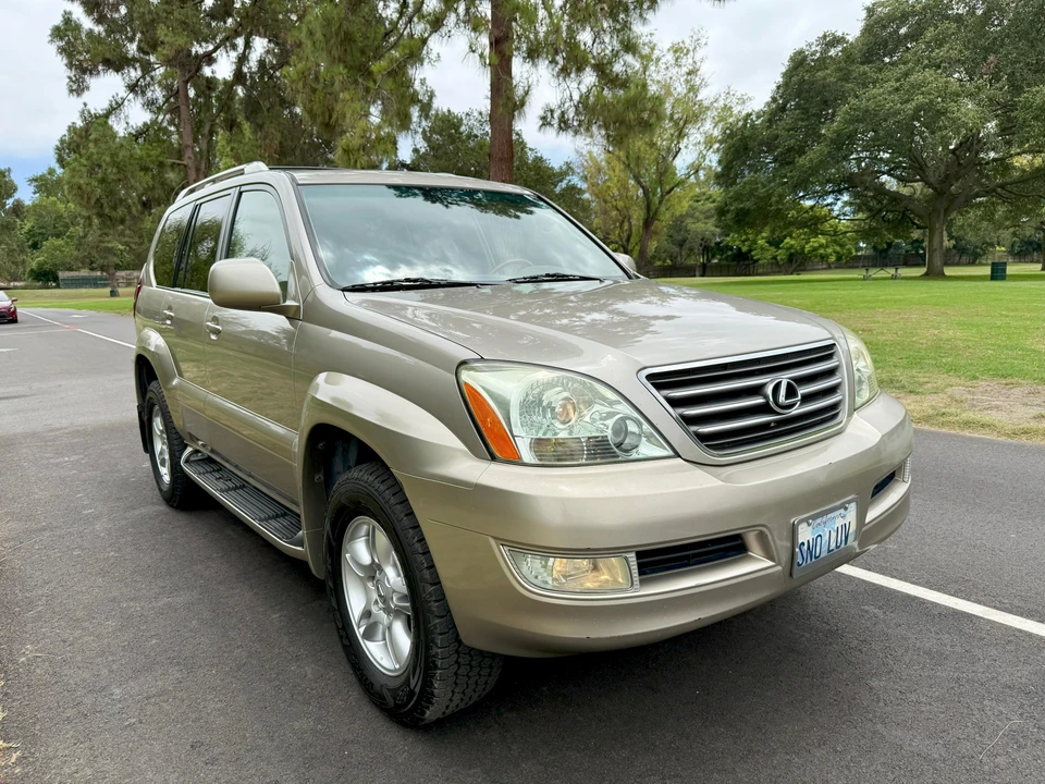 2004 Lexus GX 1st Gen - Image 8 of 31