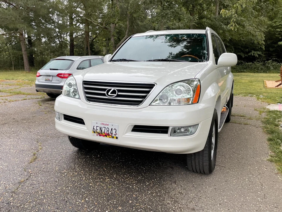 2004 Lexus GX 1st Gen - Image 8 of 31