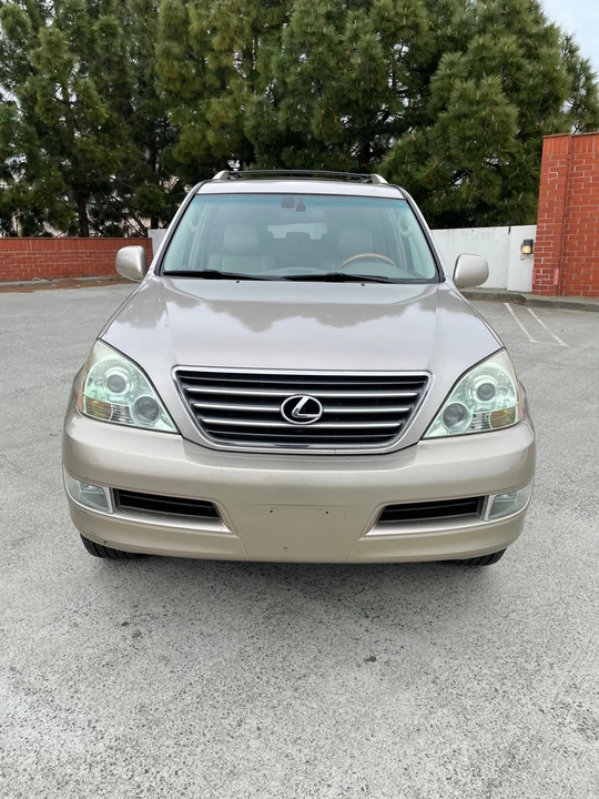 2004 Lexus GX 1st Gen - Image 6 of 31