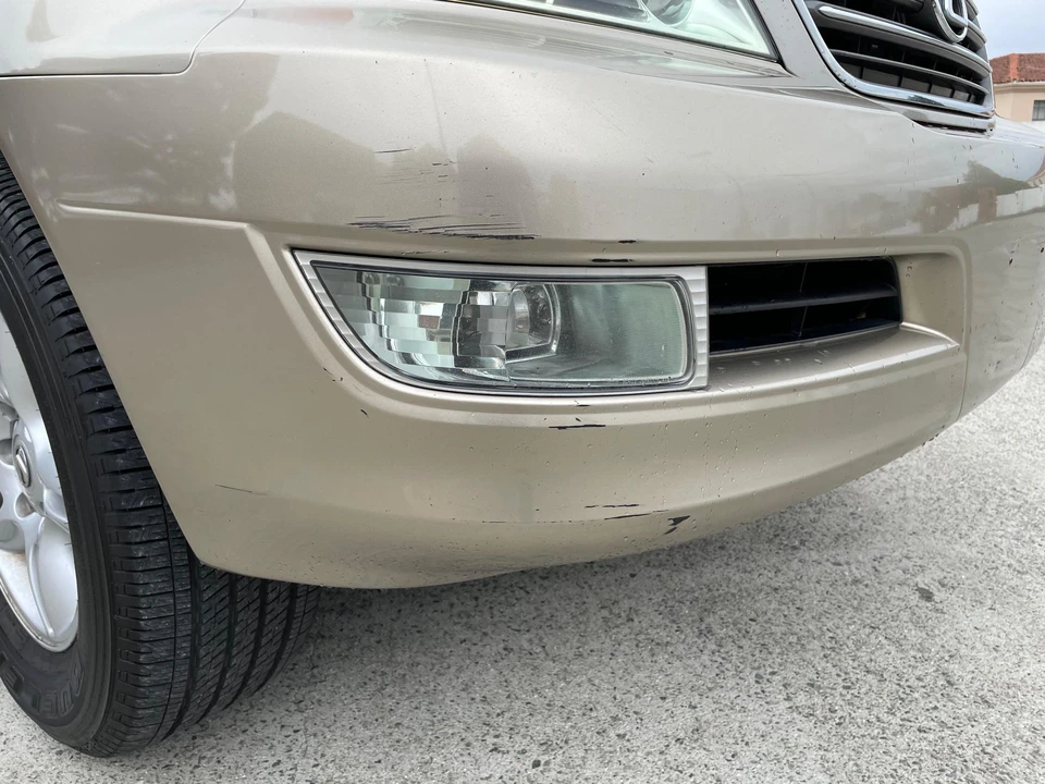 2004 Lexus GX 1st Gen - Image 21 of 31