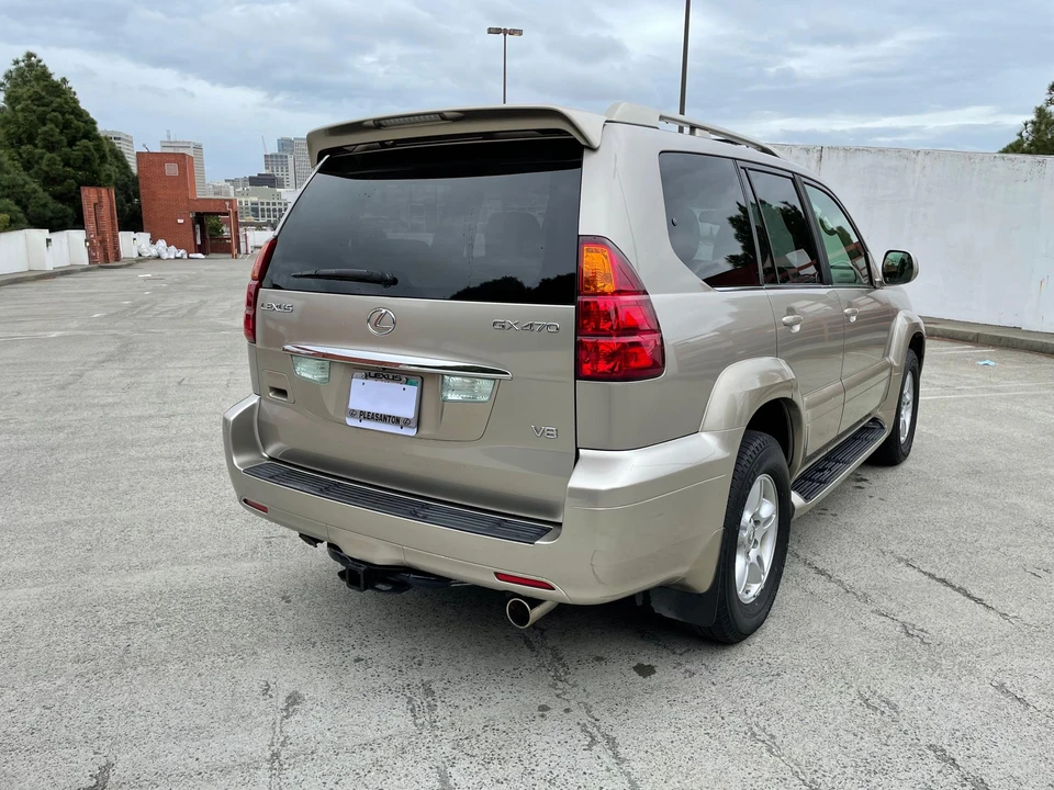 2004 Lexus GX 1st Gen - Image 12 of 31