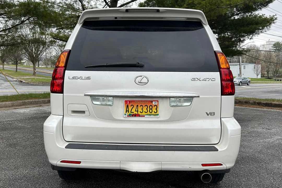 2004 Lexus GX 1st Gen - Image 5 of 31