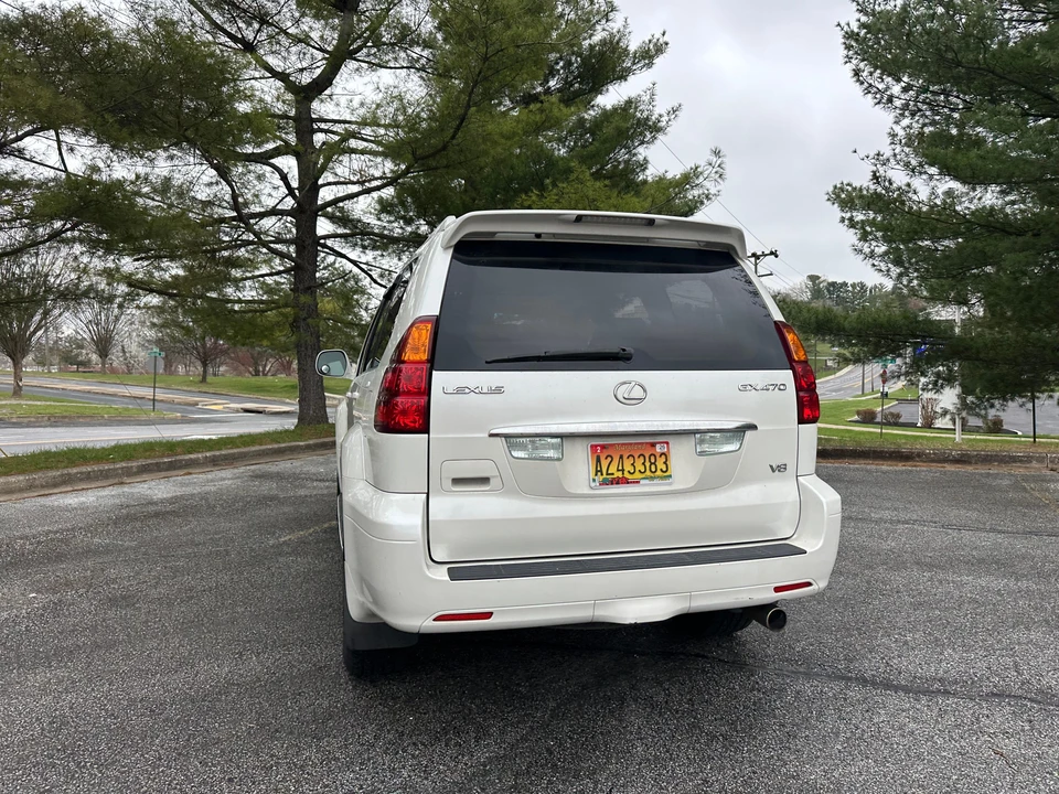 2004 Lexus GX 1st Gen - Image 11 of 31