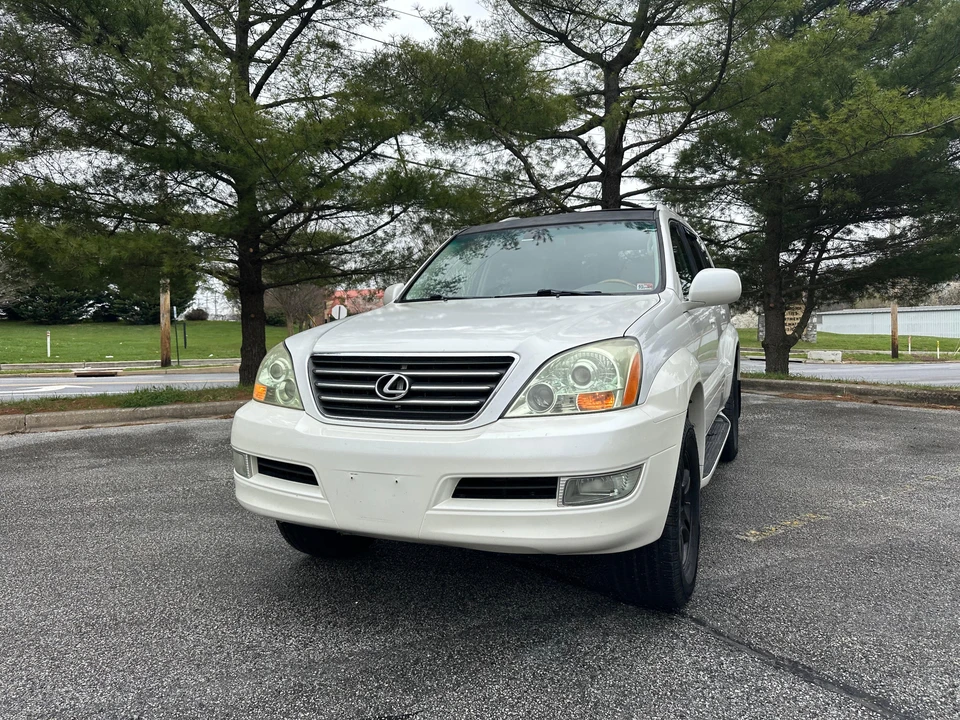 2004 Lexus GX 1st Gen - Image 7 of 31
