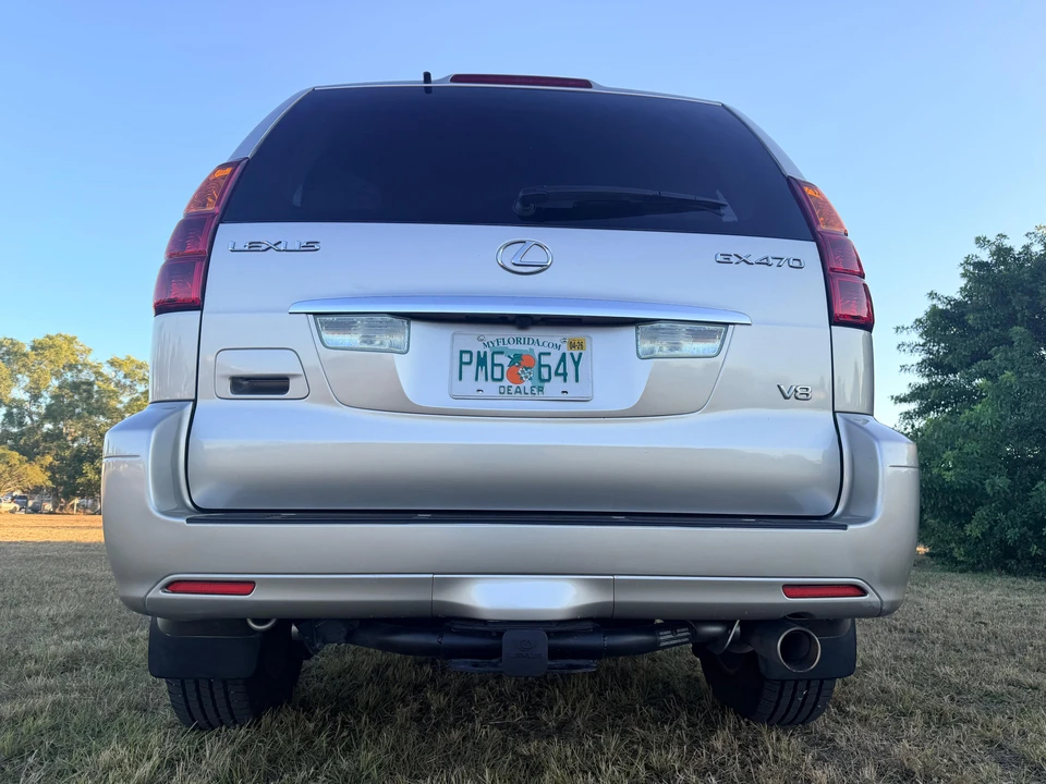 2004 Lexus GX 1st Gen - Image 19 of 31