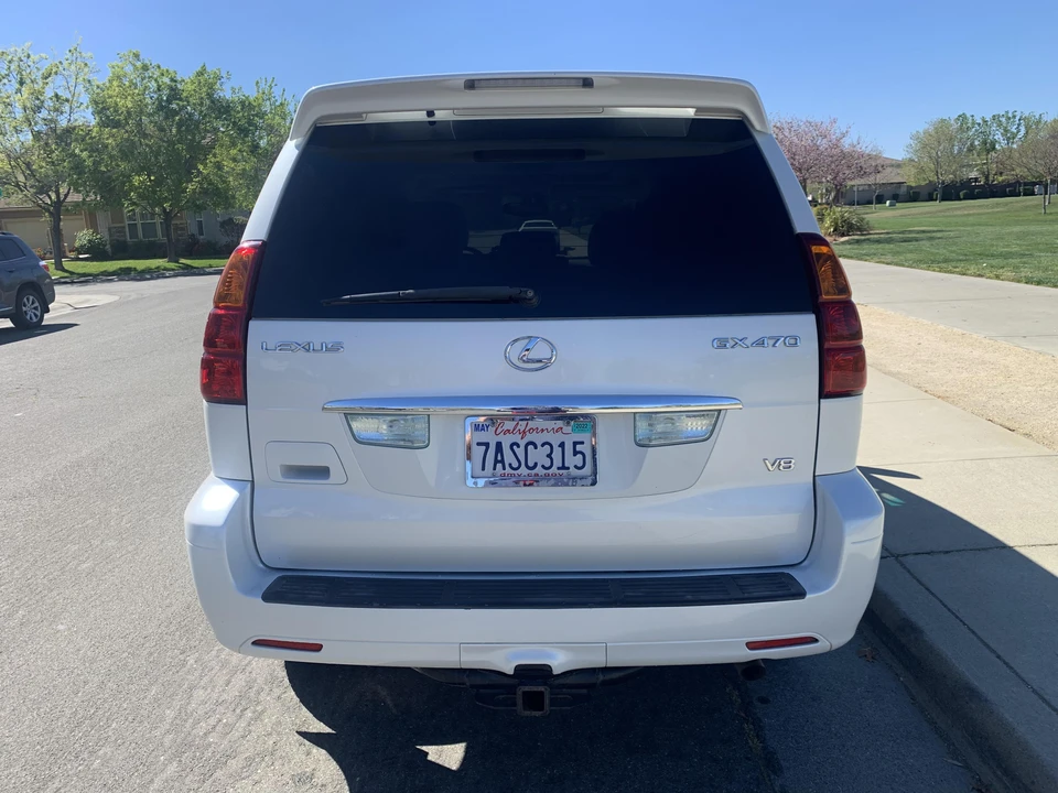 2004 Lexus GX 1st Gen - Image 5 of 31