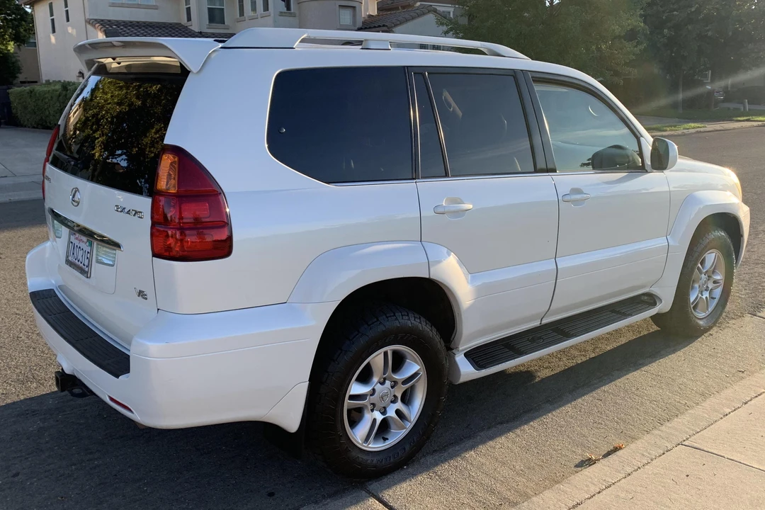 2004 Lexus GX 1st Gen - Image 4 of 31