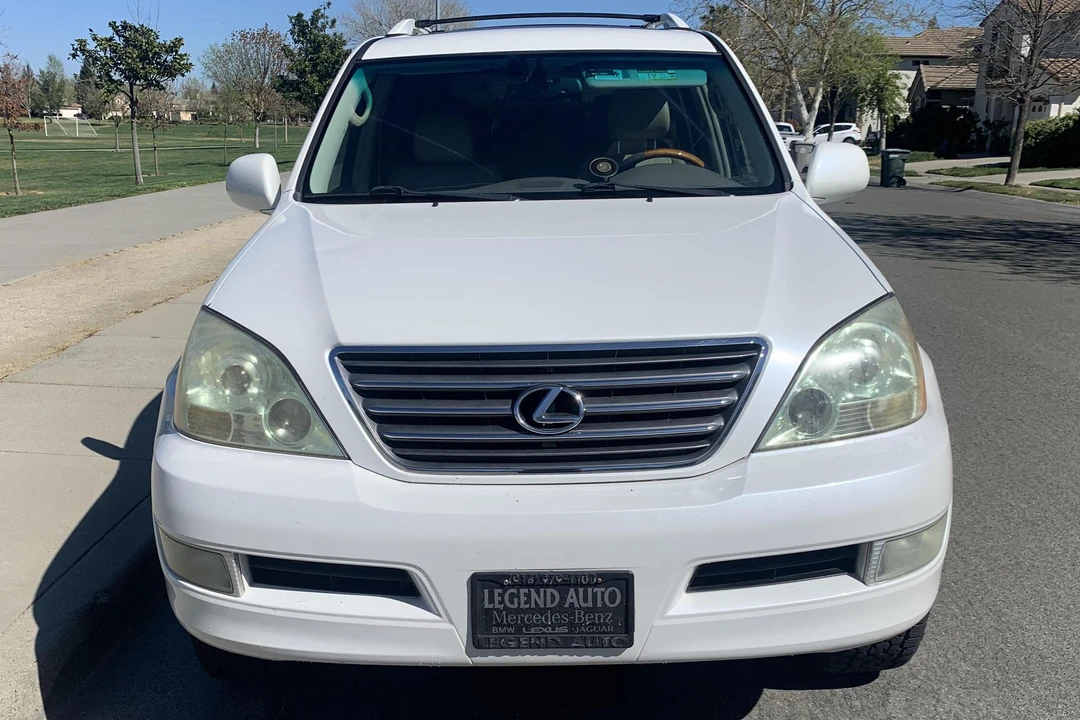2004 Lexus GX 1st Gen - Image 2 of 31